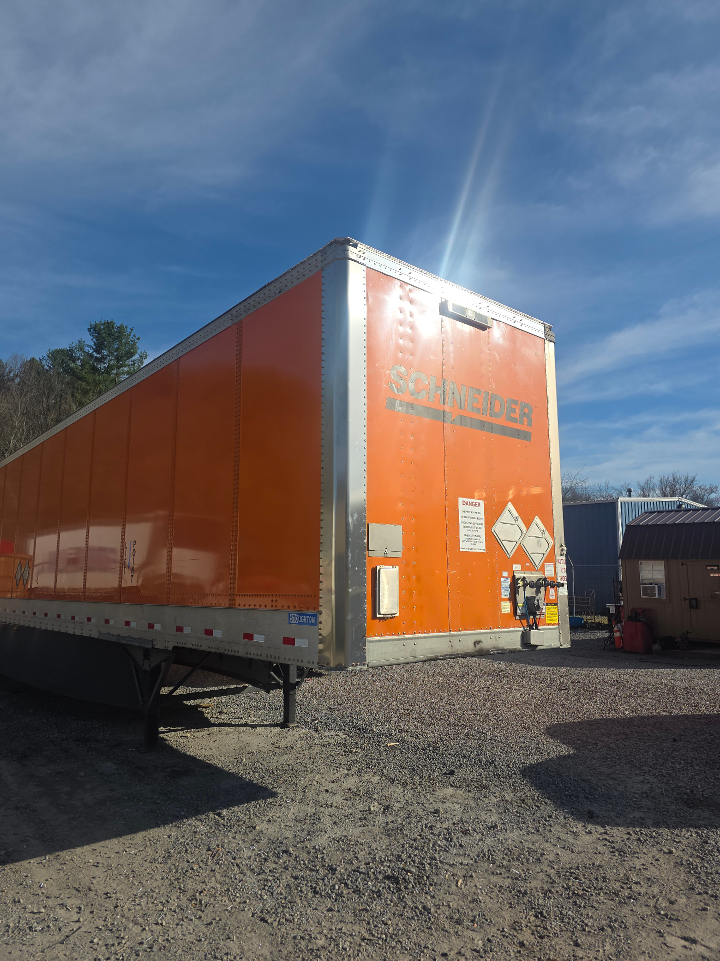 Dry Van Trailer Service